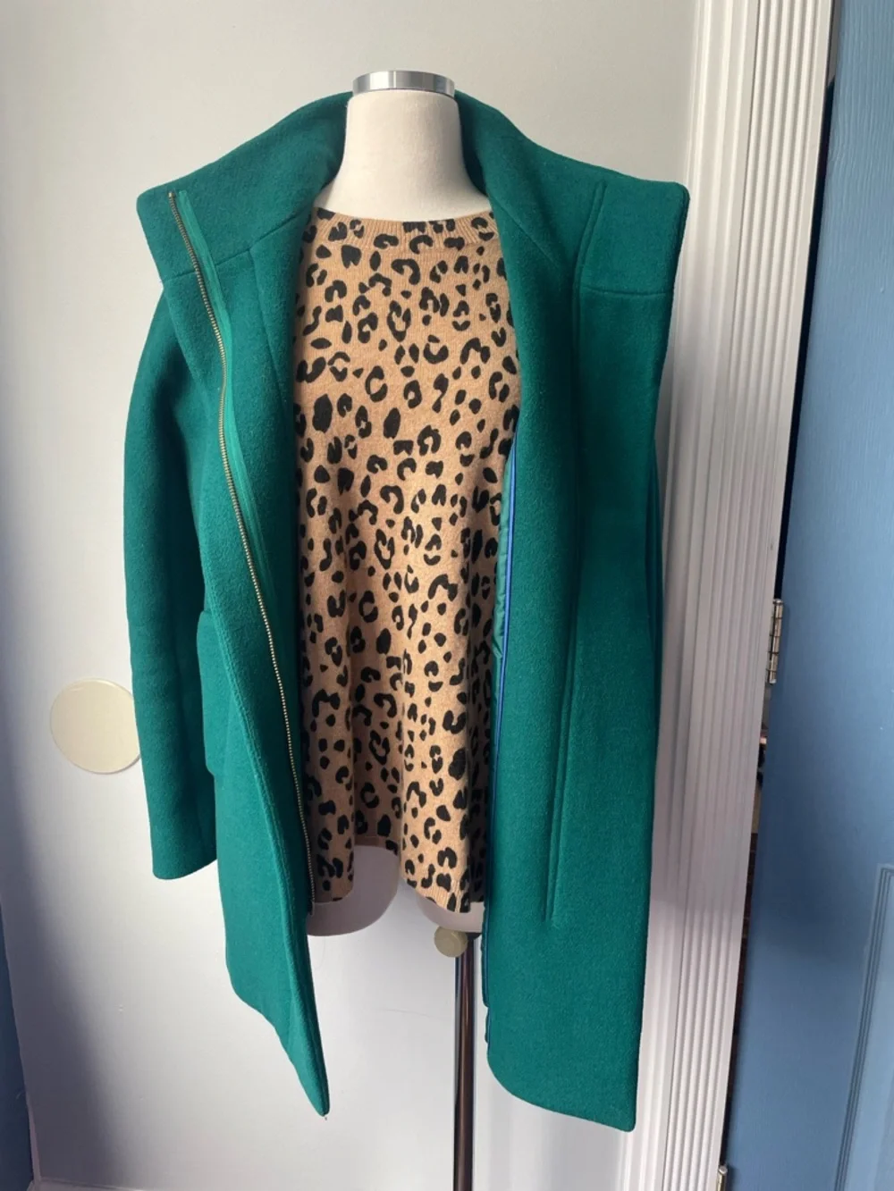 J.Crew City Coat Wool Blend Emerald Green Size 2 Excellent Condition Zip Front - Picture 7 of 8